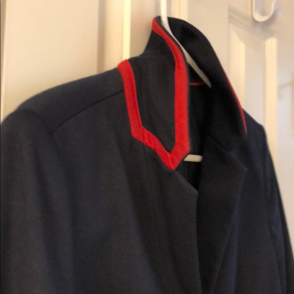 Blazer - Picture 3 of 3